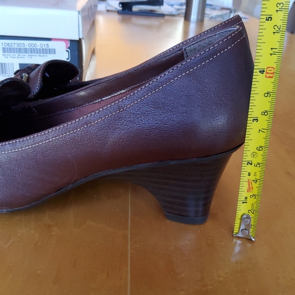 Bandolino dark brown square toe pumps - Picture 5 of 6
